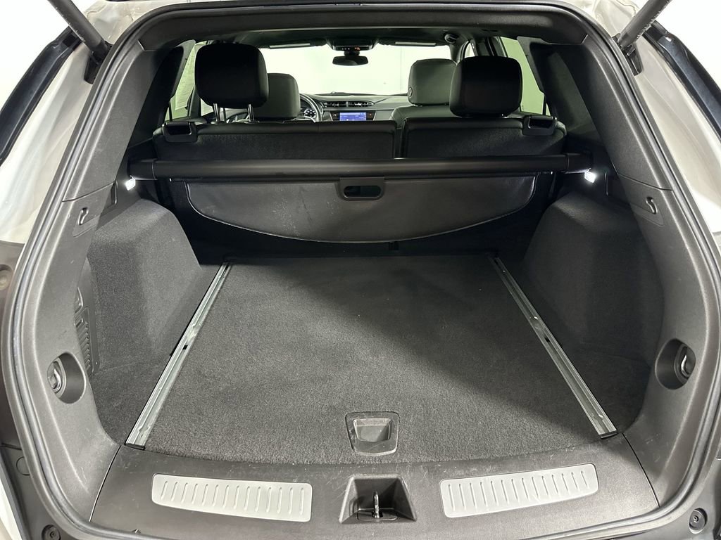 Used 2023 Cadillac XT5 Premium Luxury image 29