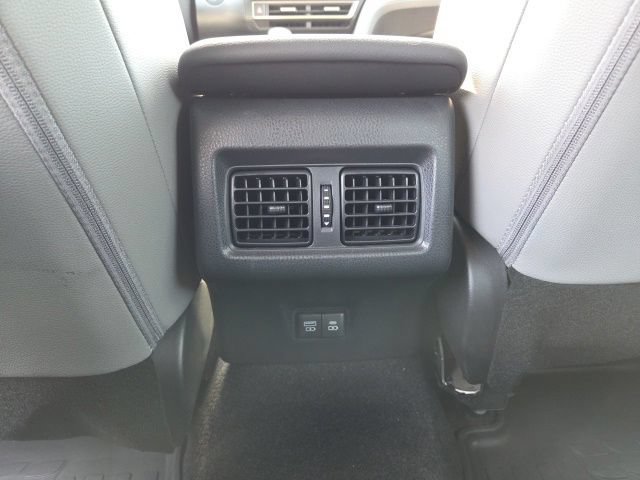 Used 2026 Toyota Camry SE FWD image 23