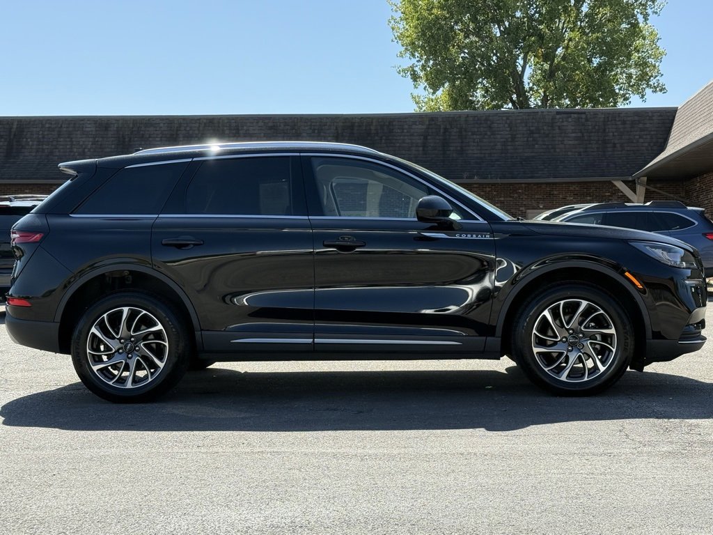 Used 2020 Lincoln Corsair AWD w/ Equipment Group 101A image 6