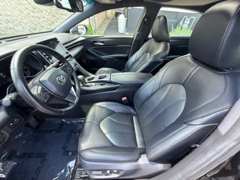 Used 2019 Toyota Avalon XLE w/ Moonroof Package FWD image 18
