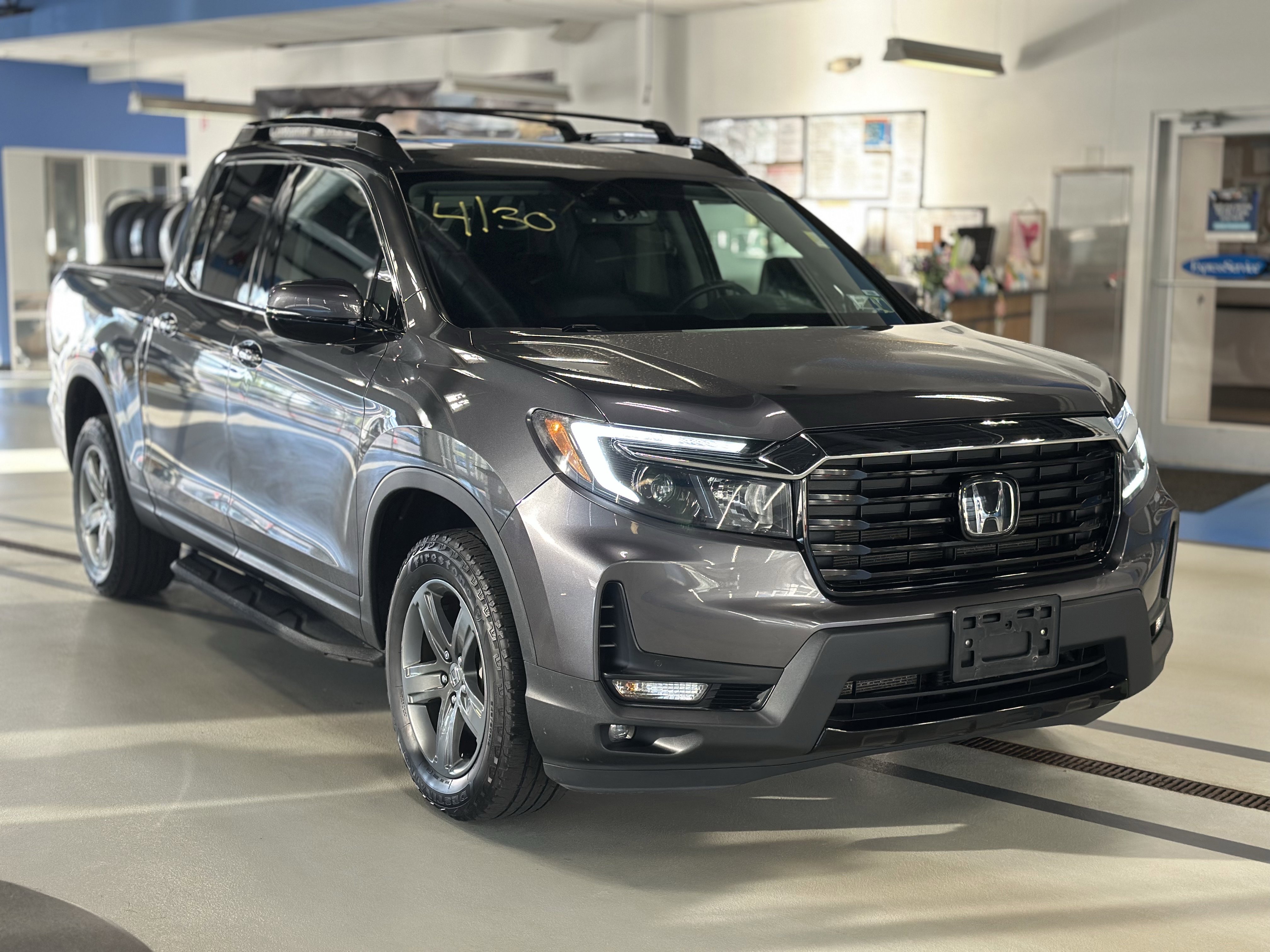 Used 2023 Honda Ridgeline RTL-E image 3