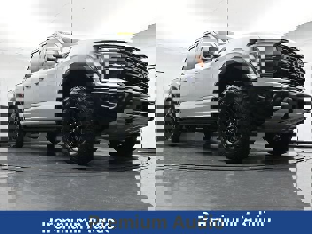 Used 2025 Ford F150 Raptor image 27