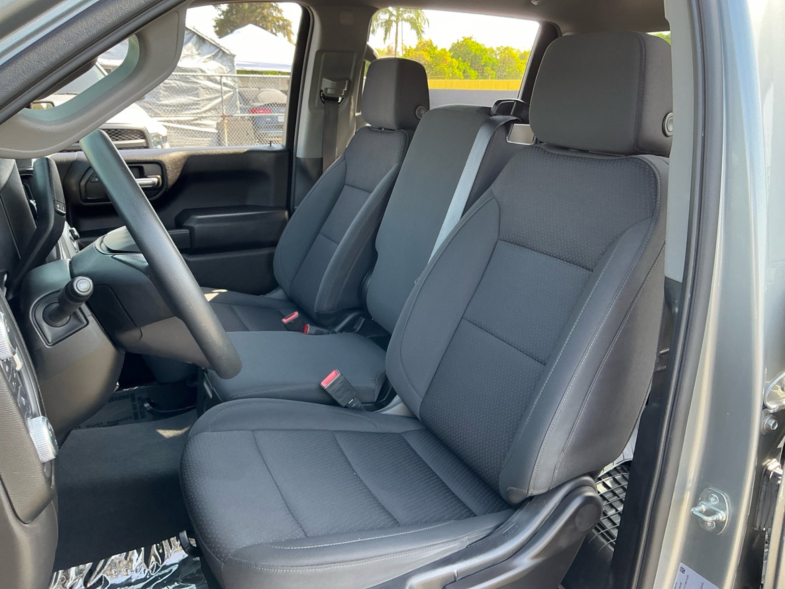 Used 2023 GMC Sierra 1500 Pro w/ Graphite Edition AWD/4WD image 18