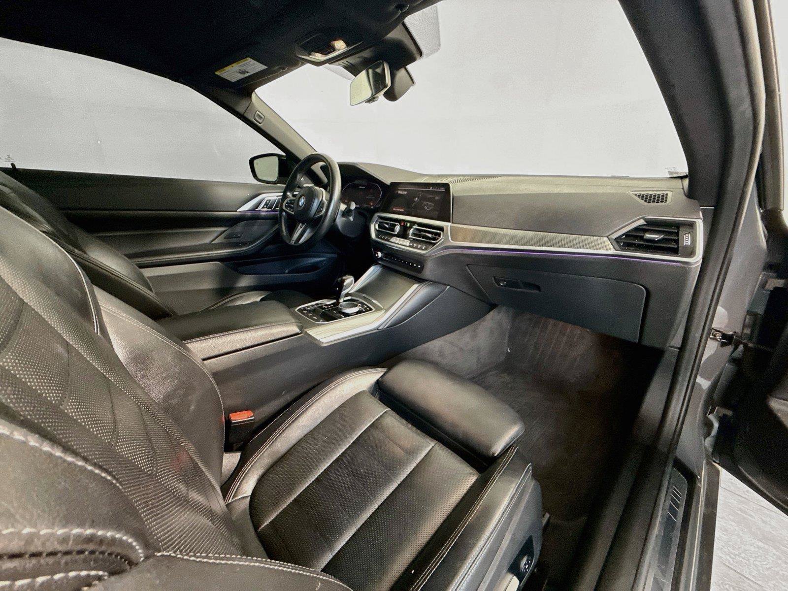 Used 2022 BMW M440i Convertible RWD image 13