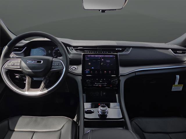 New 2025 Jeep Grand Cherokee L Limited w/ Luxury Tech Group II image 5