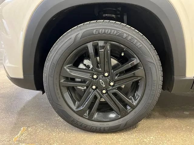 New 2026 Chevrolet Trax ACTIV w/ Driver Confidence Package FWD image 29
