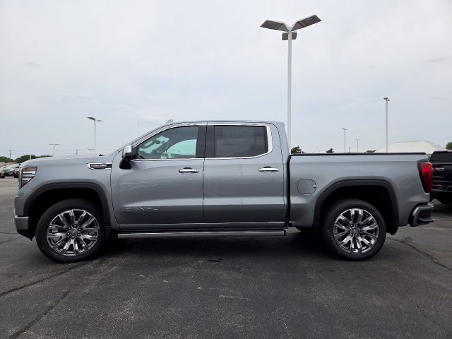 New 2026 GMC Sierra 1500 Denali w/ Denali Reserve Package AWD/4WD image 16