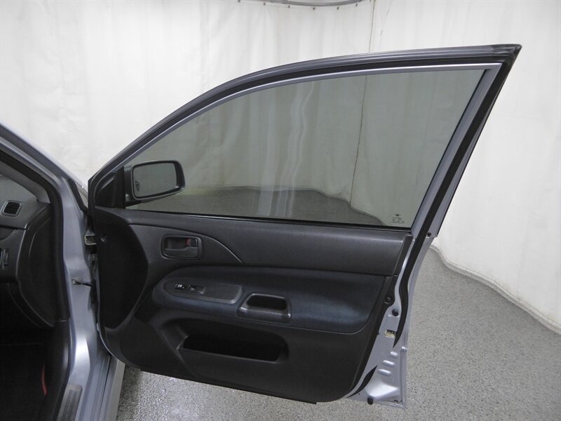 Used 2005 Mitsubishi Lancer Evolution MR AWD/4WD image 28