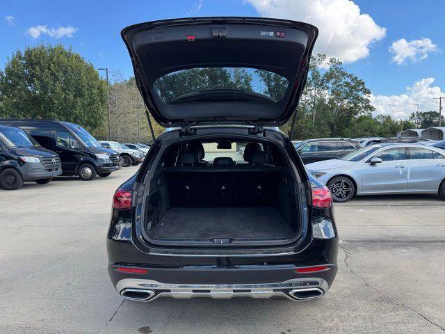 Certified 2025 Mercedes-Benz GLC 300 image 22