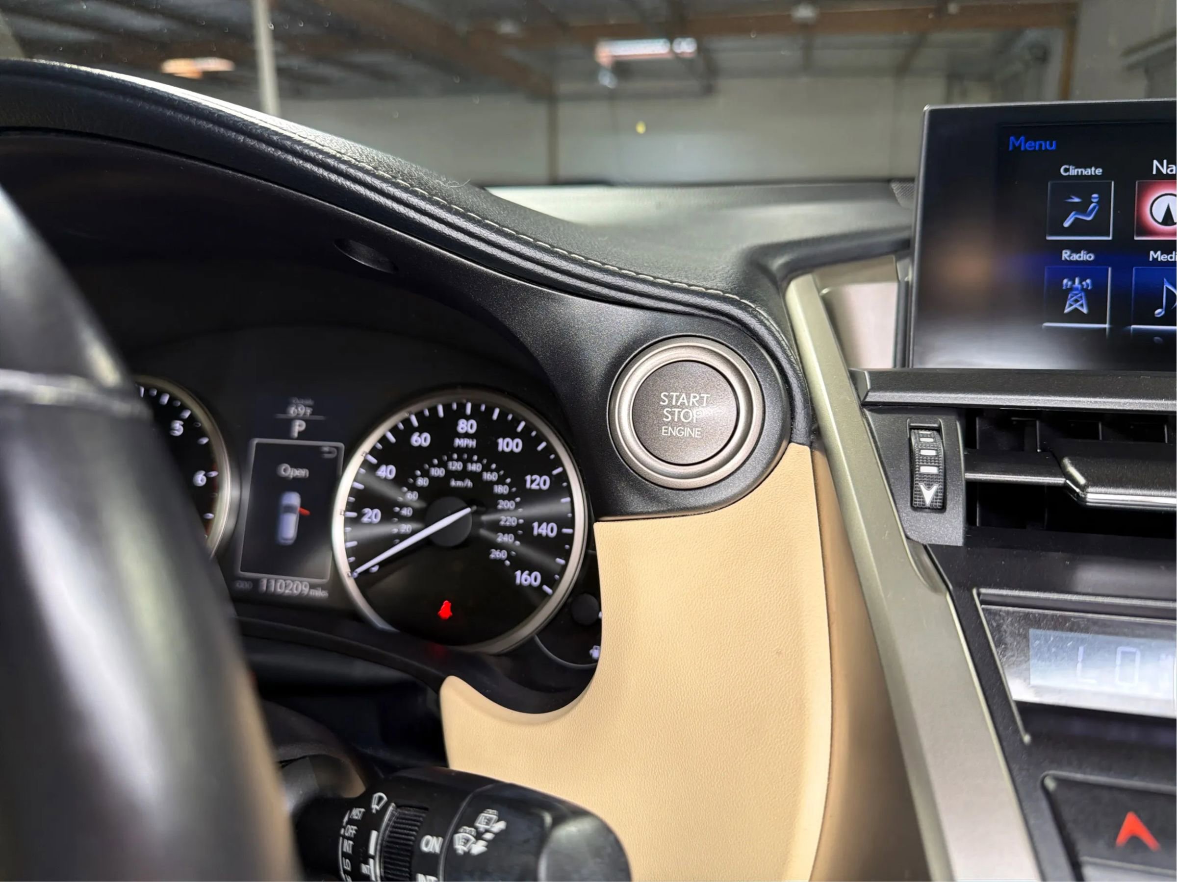 Used 2017 Lexus NX 200t FWD image 34