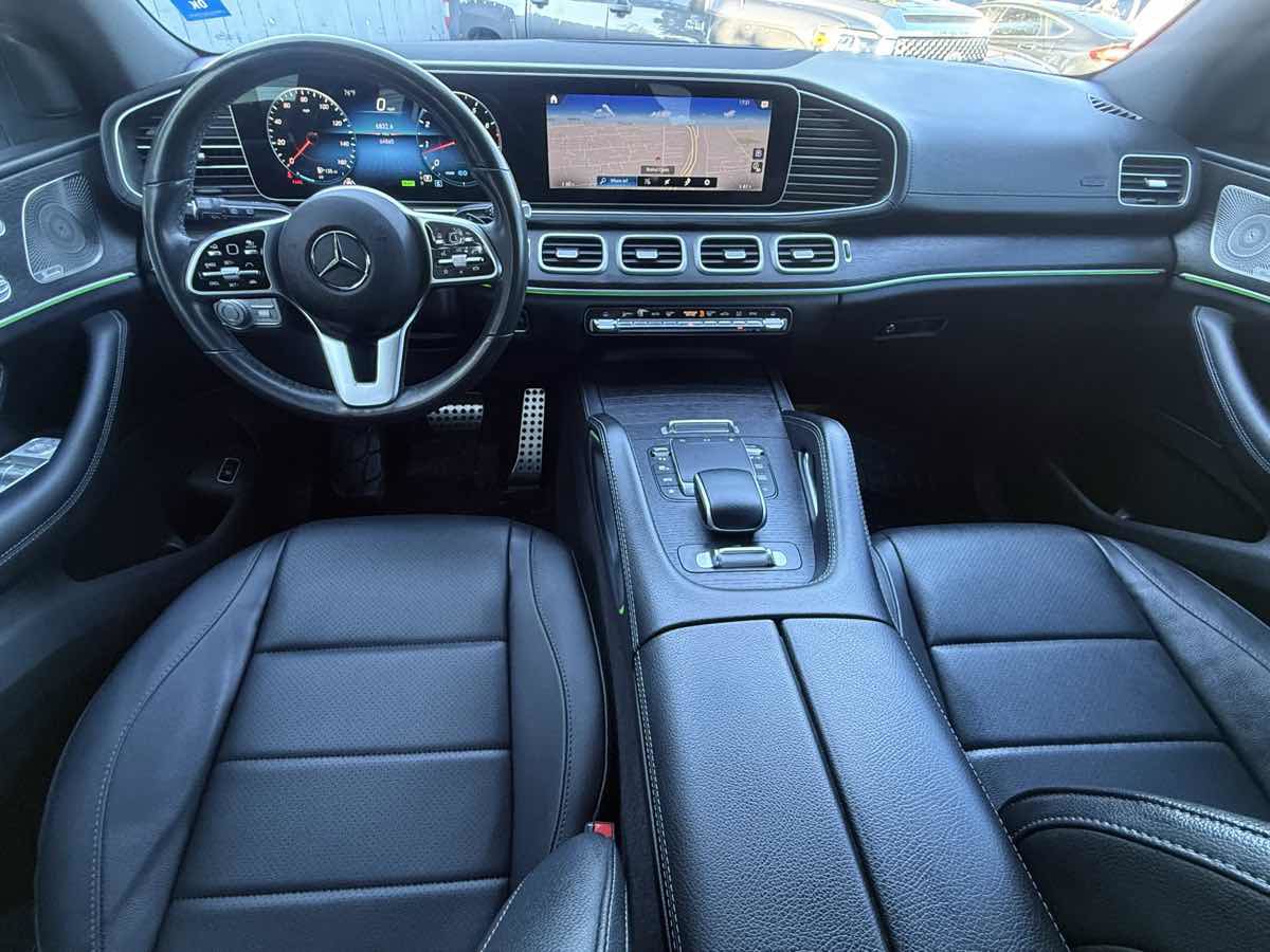 Used 2022 Mercedes-Benz GLS 450 4MATIC image 8