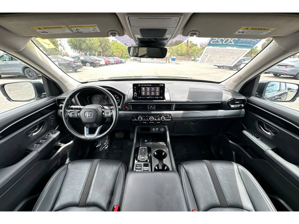 Certified 2025 Honda Pilot EX-L image 15
