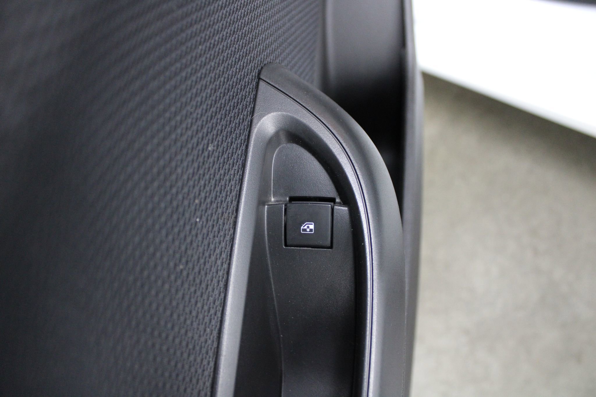 Used 2019 Chevrolet Cruze LT w/ Convenience Package image 20