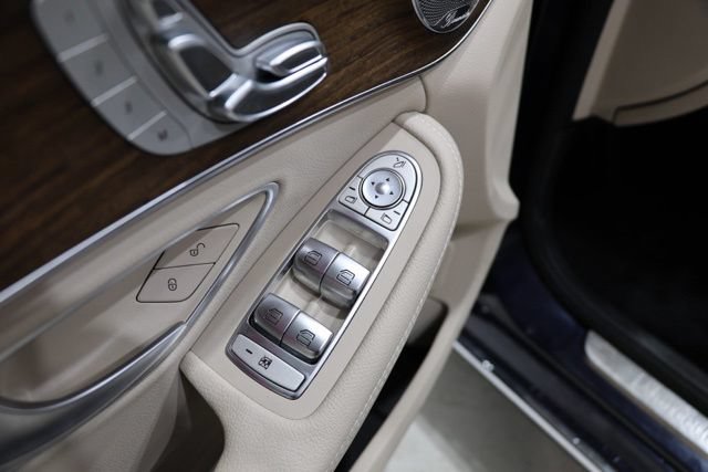 Used 2020 Mercedes-Benz C 300 4MATIC Sedan image 19