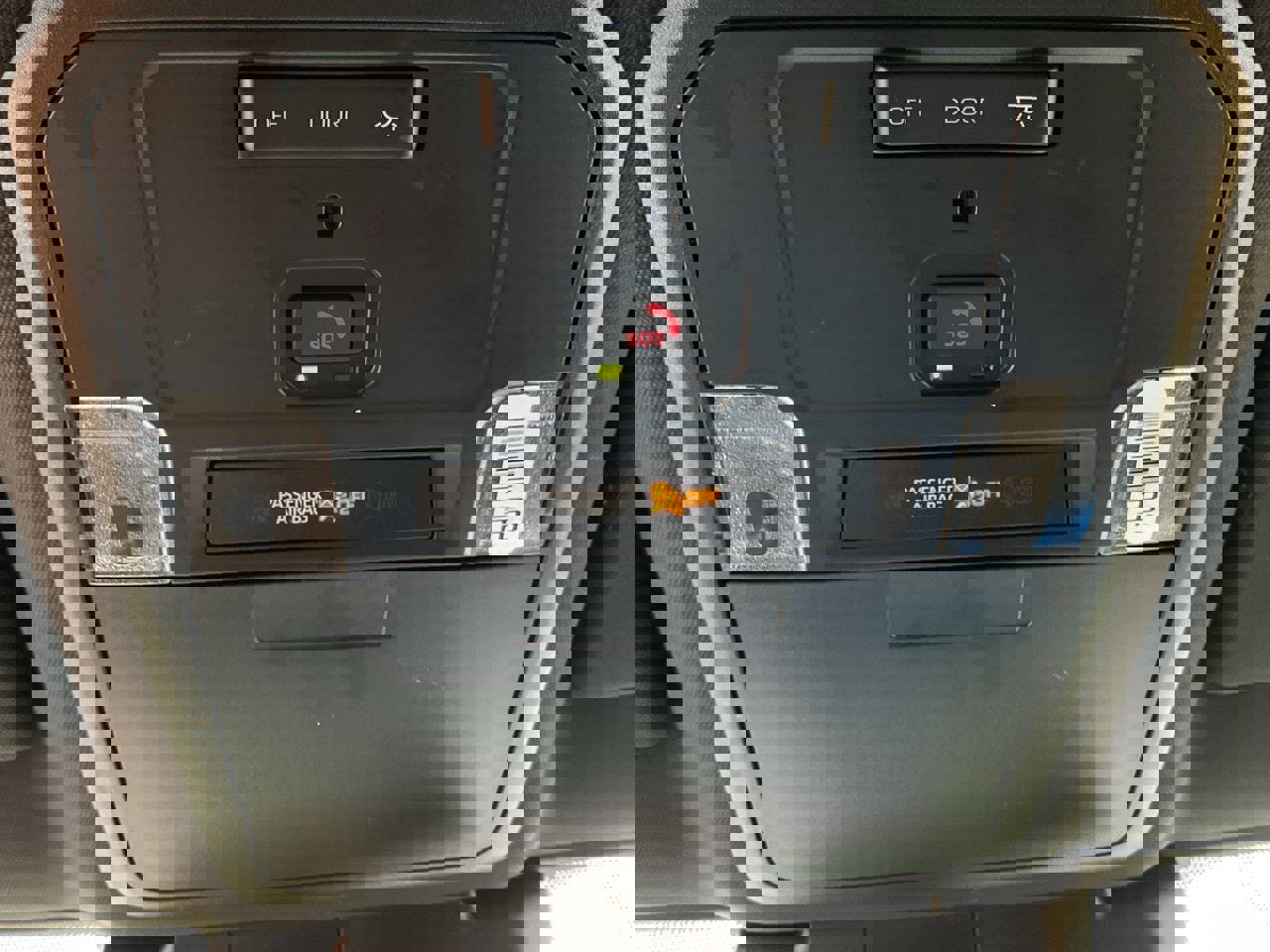 Used 2025 Toyota Tacoma TRD Off-Road AWD/4WD image 34