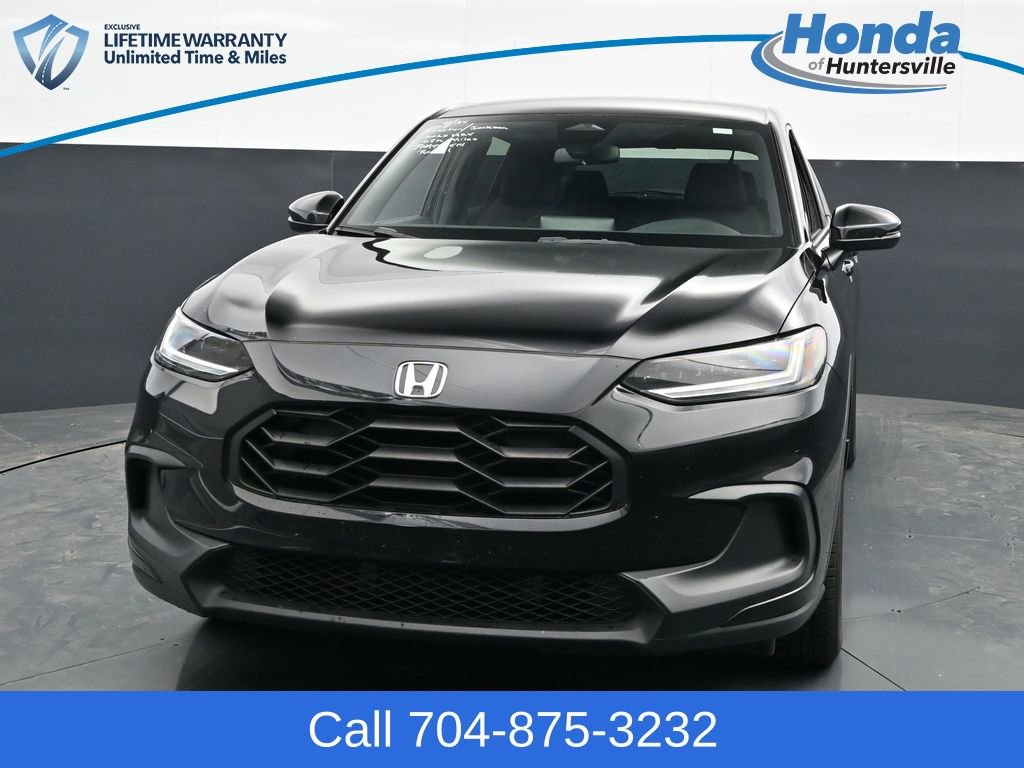 Used 2023 Honda HR-V Sport image 3