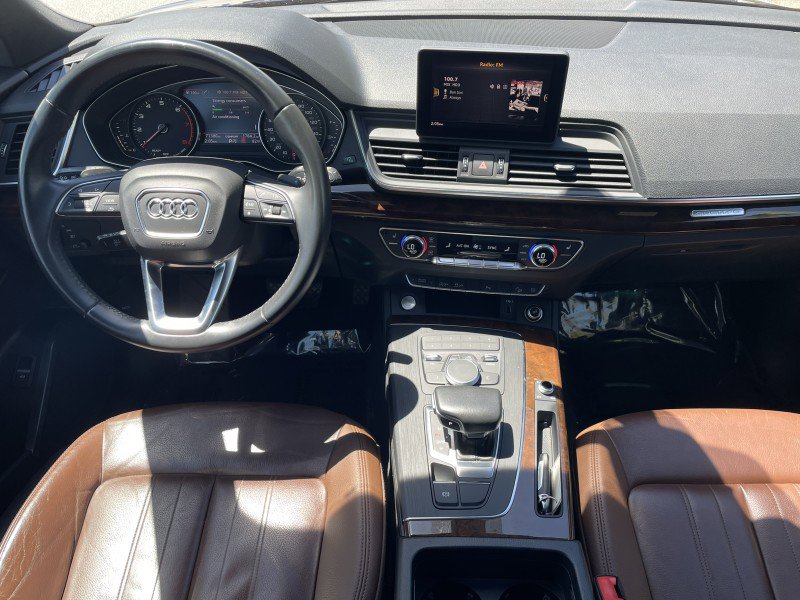 Used 2020 Audi Q5 2.0T Premium w/ Convenience Package image 14