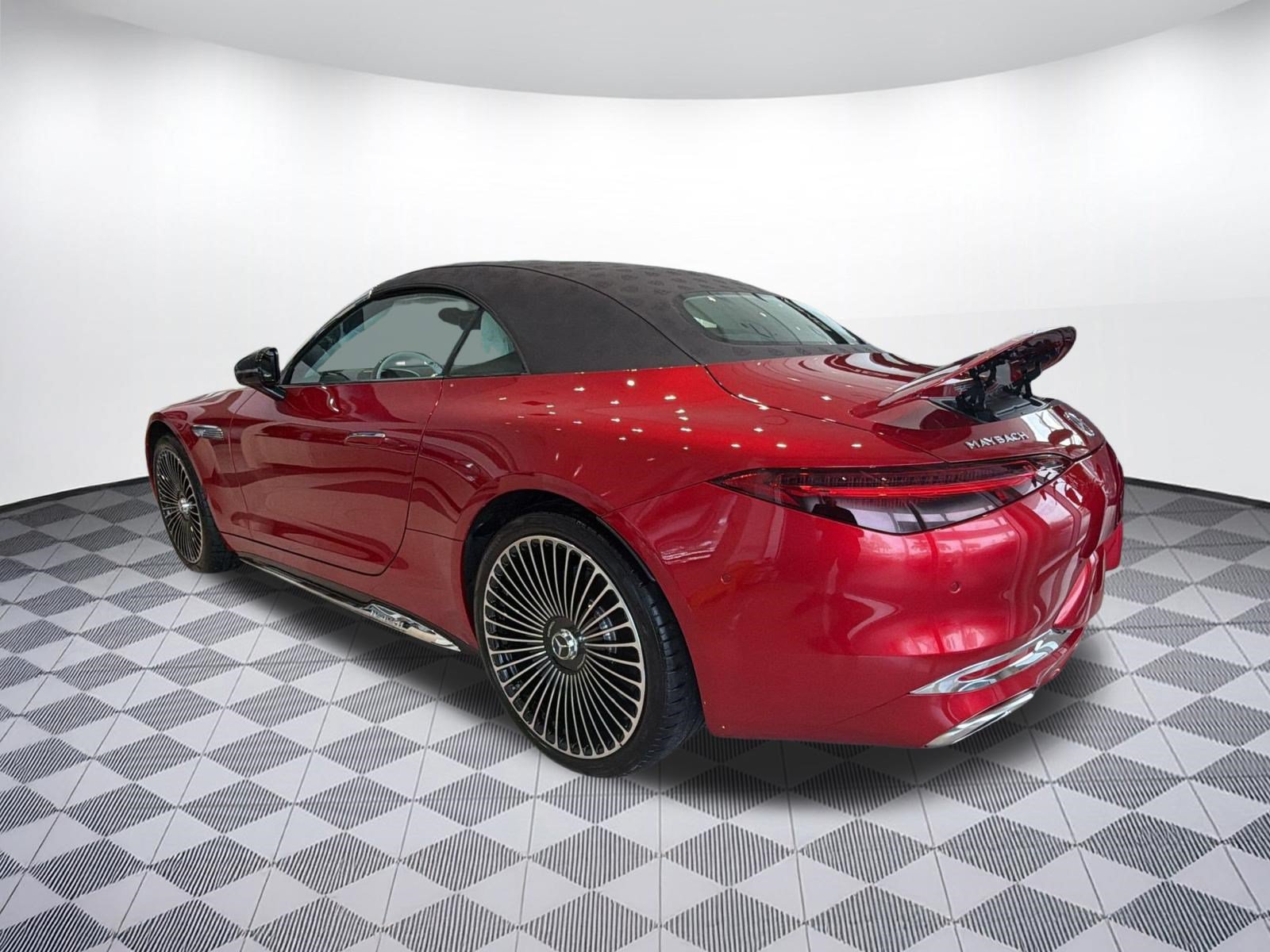 New 2027 Mercedes-Benz Maybach SL 680 image 3