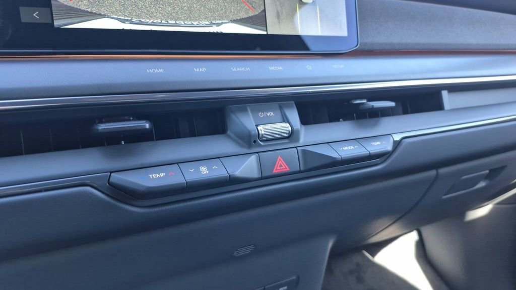 New 2026 Kia EV9 Land image 24