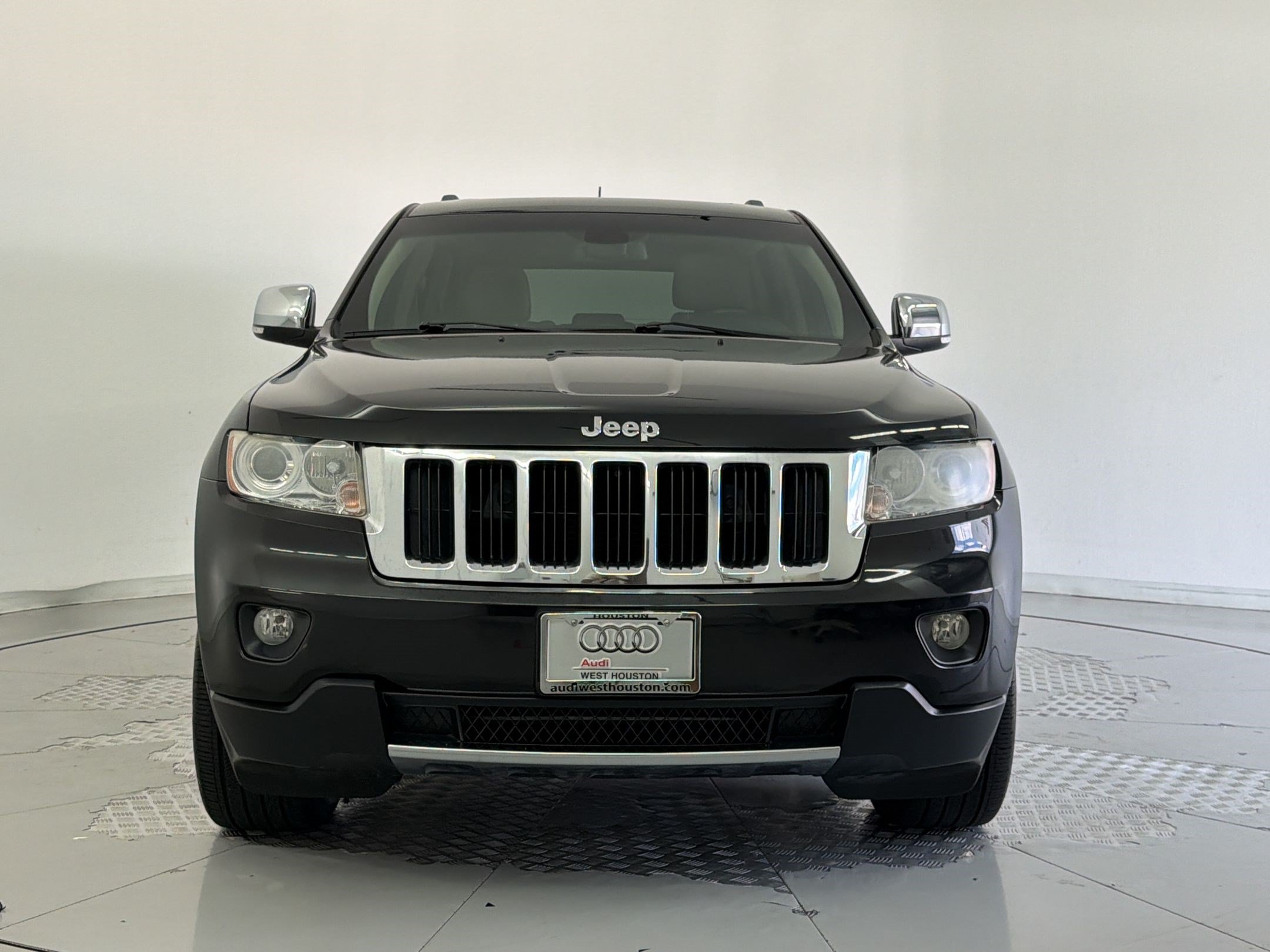 Used 2013 Jeep Grand Cherokee Limited AWD/4WD image 6