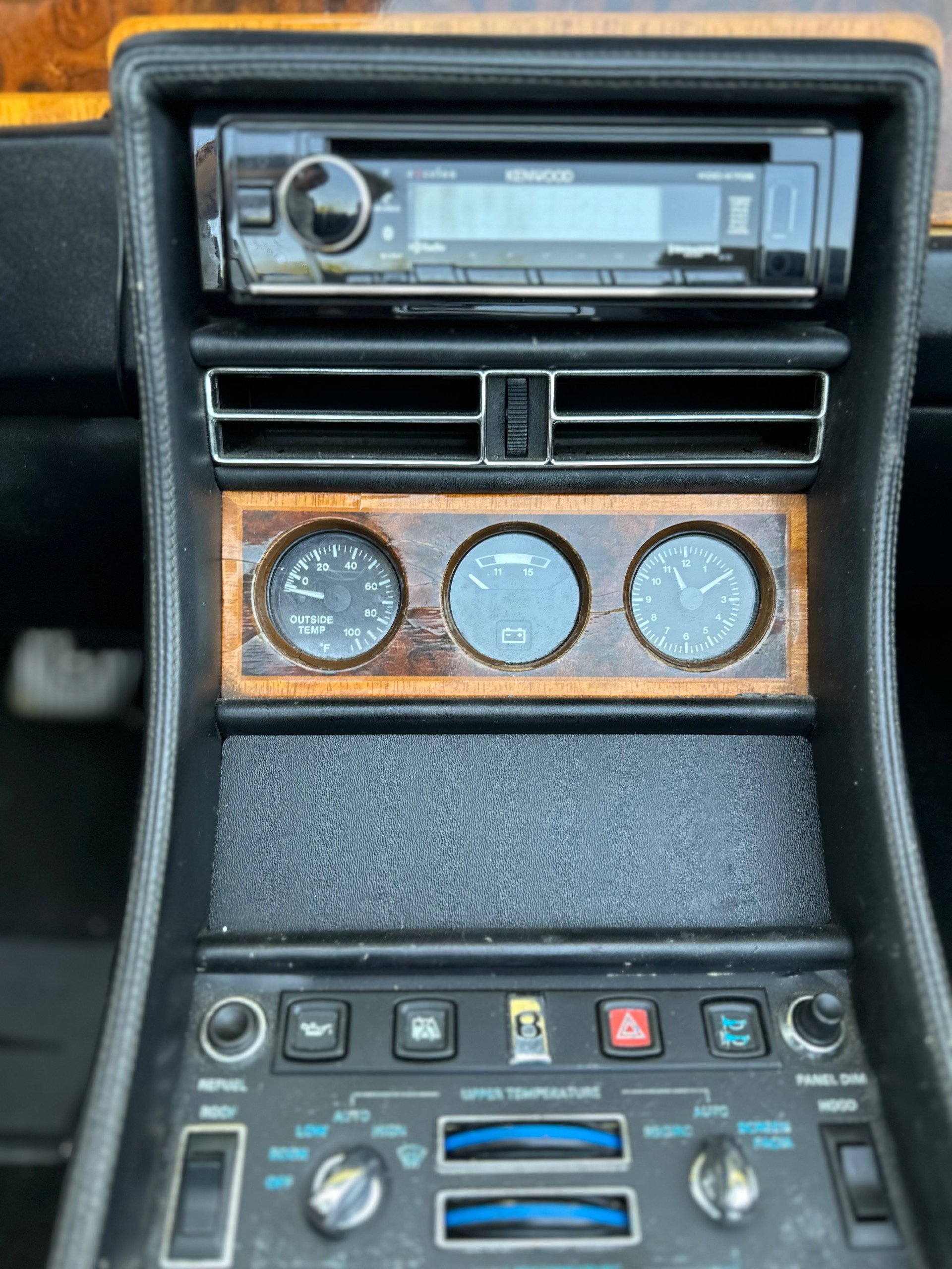 Used 1991 Bentley Continental RWD image 40
