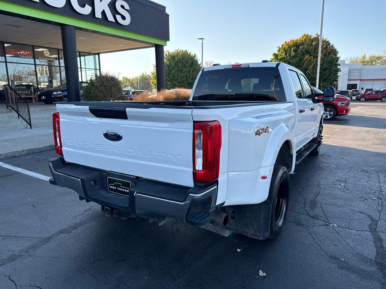 Used 2024 Ford F350 XLT image 8