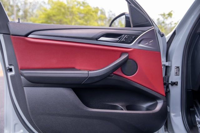 Used 2023 BMW X4 xDrive30i w/ M Sport Package image 54