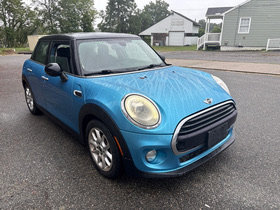Used 2017 MINI Cooper 4-Door Hardtop FWD image 3