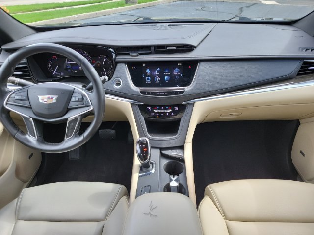 Used 2019 Cadillac XT5 FWD image 24