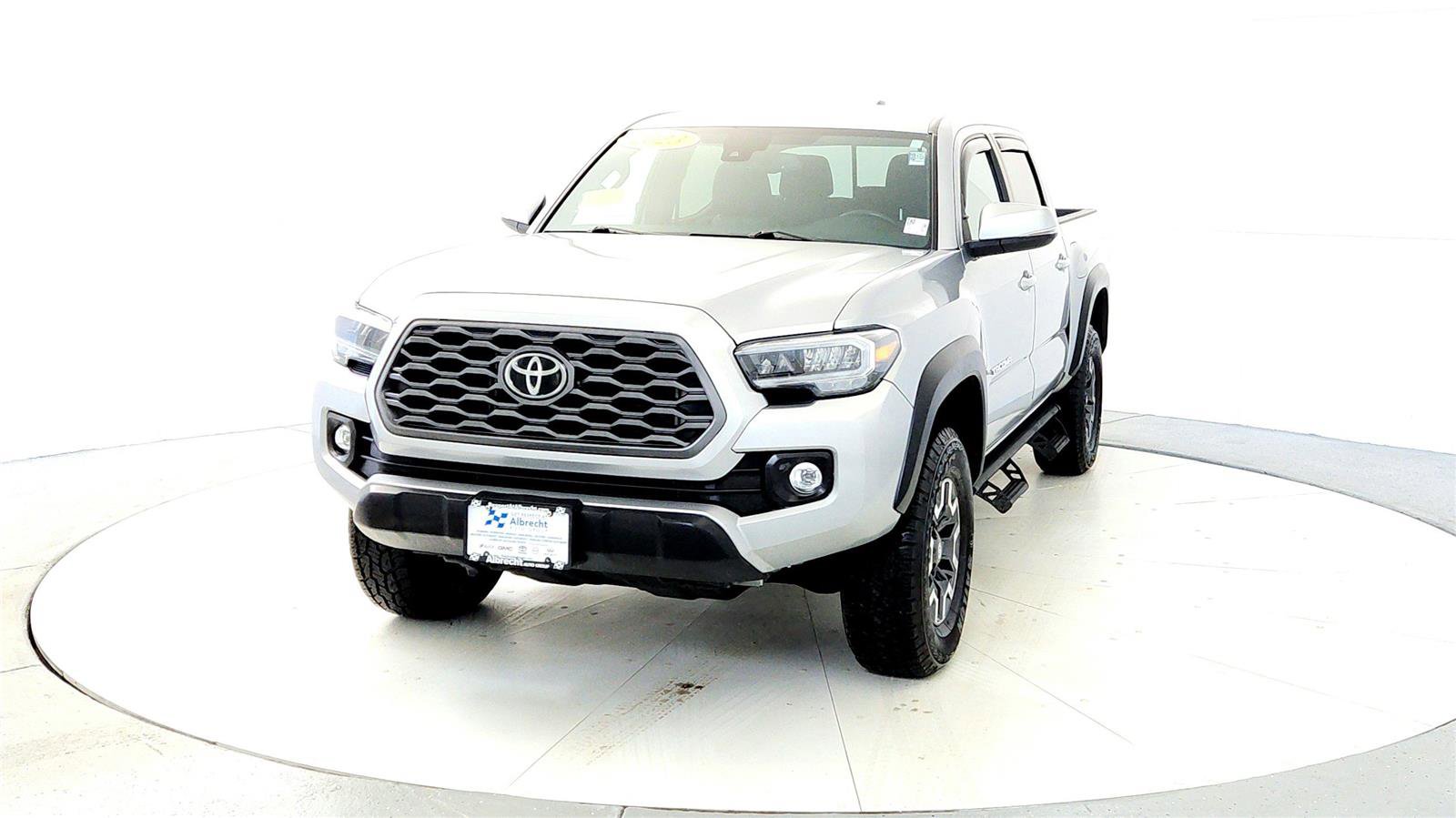 Certified 2023 Toyota Tacoma 4x4 Double Cab image 2