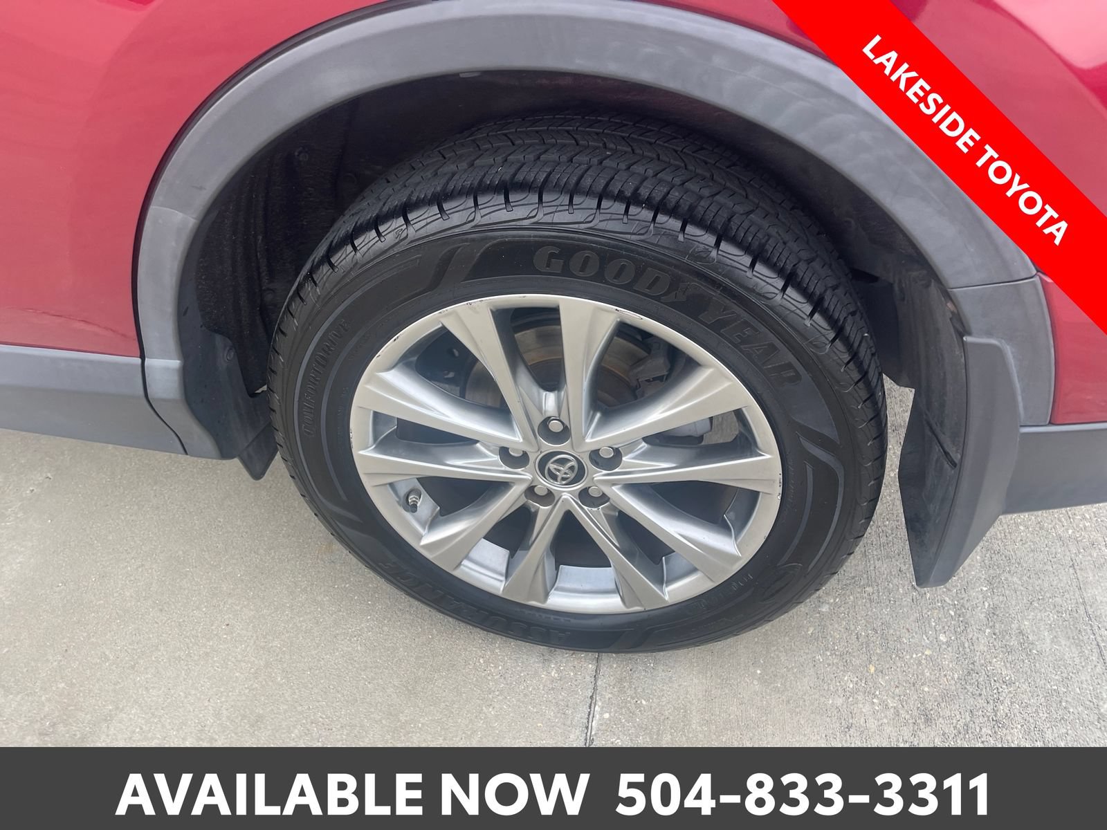 Used 2018 Toyota RAV4 Limited w/ Advanced Technology Package FWD image 12