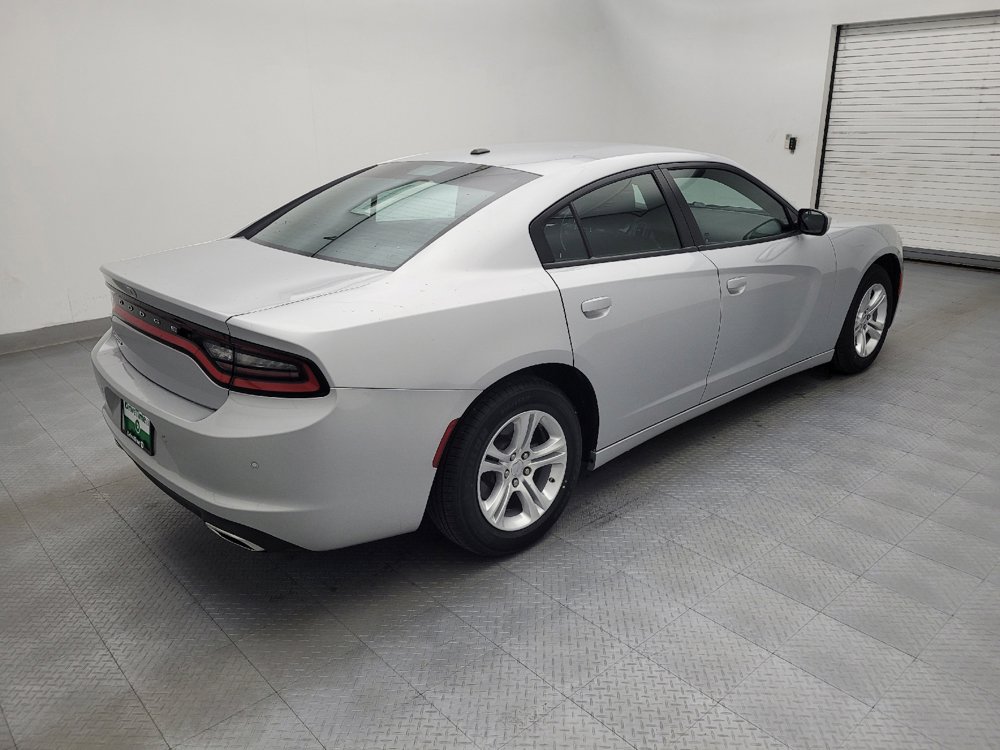 Used 2022 Dodge Charger SXT RWD image 10