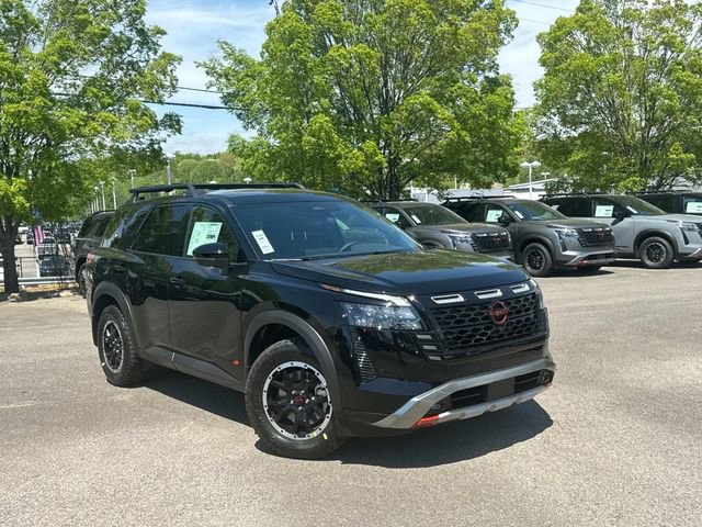 New 2026 Nissan Pathfinder Rock Creek AWD/4WD image 2