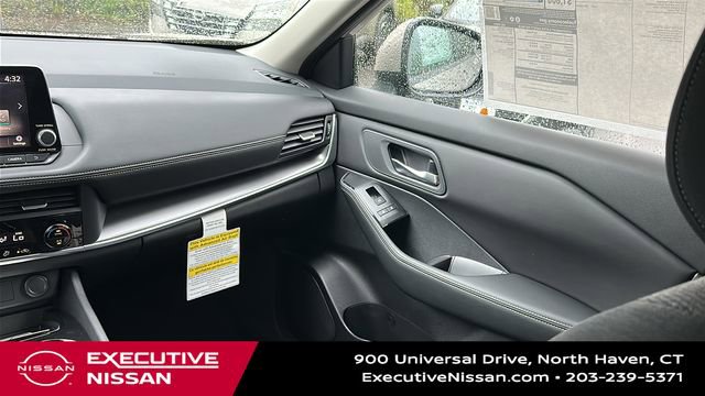 New 2026 Nissan Rogue SV image 24