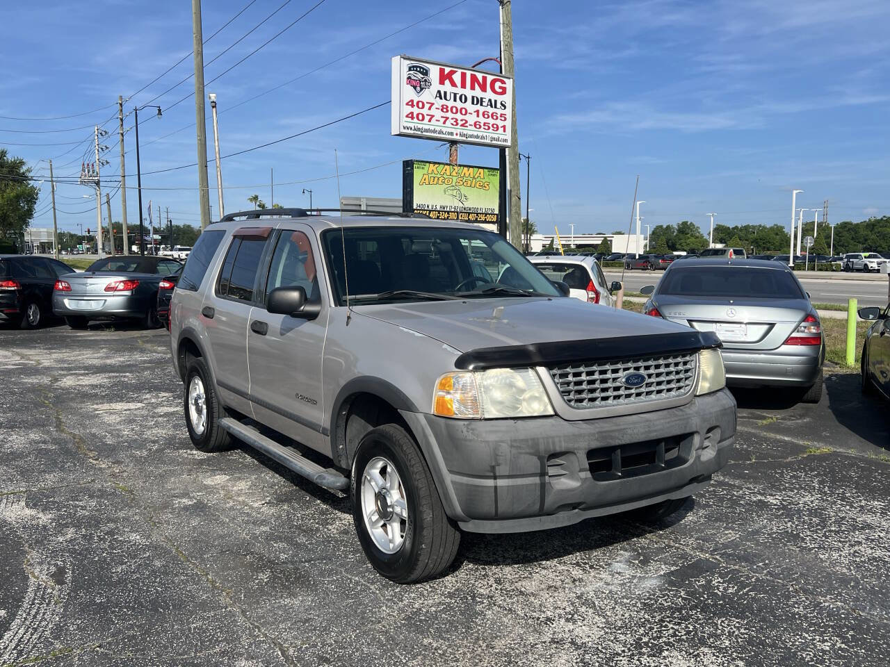Used 2004 Ford Explorer Sport XLS image 2