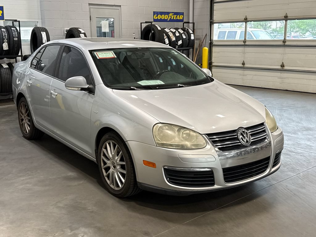 Used 2008 Volkswagen Jetta Wolfsburg Edition FWD image 3