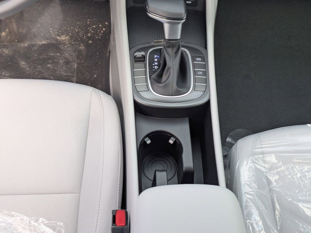 New 2026 Hyundai Kona SE image 19