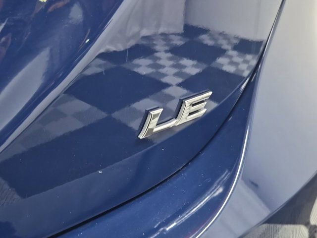 Used 2024 Toyota Camry LE FWD image 8