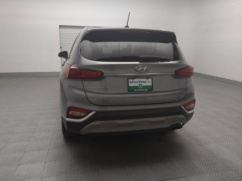 Used 2019 Hyundai Santa Fe SE image 6