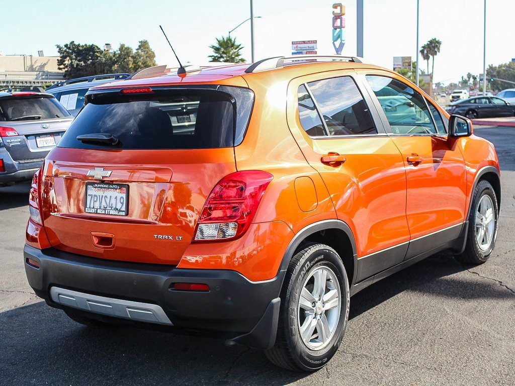Used 2015 Chevrolet Trax LT w/ LT Sun and Sound Package image 9
