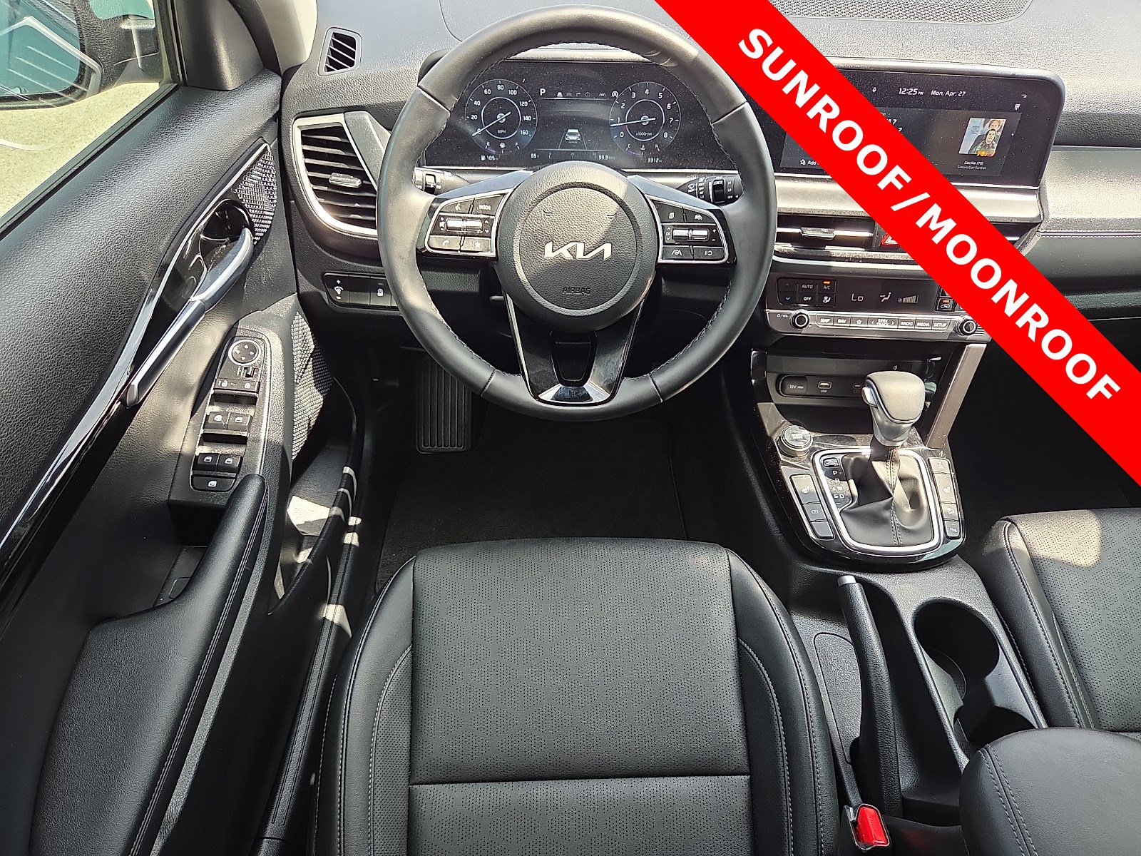 Used 2025 Kia Seltos EX w/ EX Sunroof Package AWD/4WD image 11
