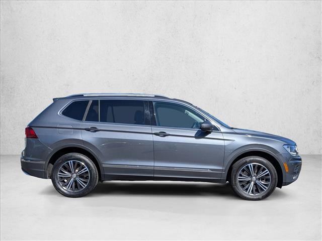 Used 2018 Volkswagen Tiguan SEL AWD/4WD image 4