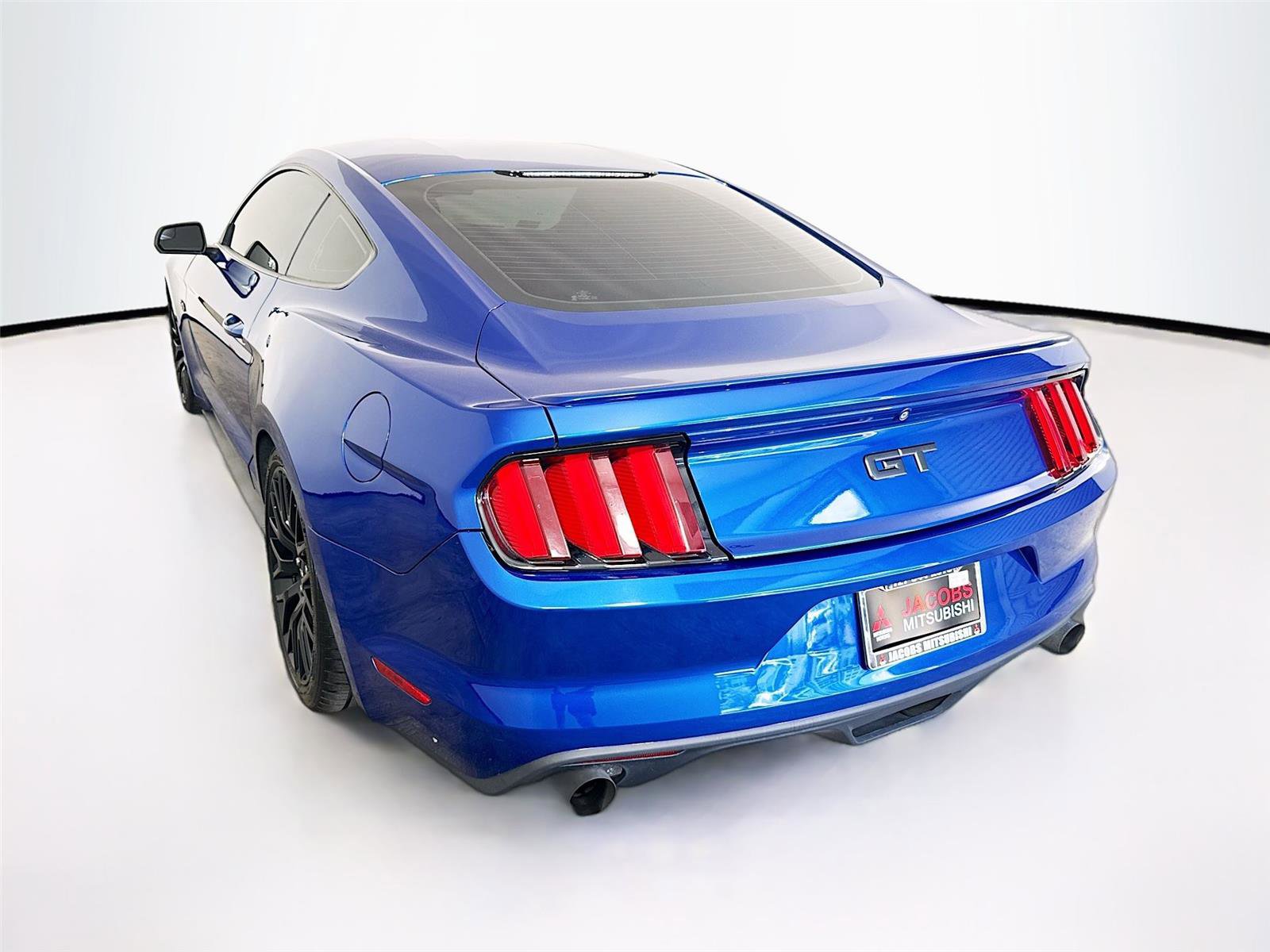 Used 2017 Ford Mustang GT RWD image 33
