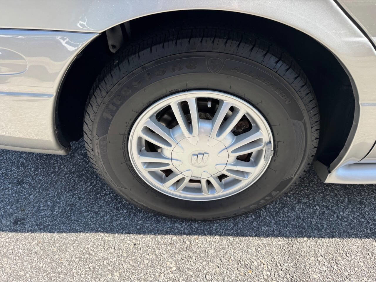 Used 2005 Buick Le Sabre Custom FWD image 9