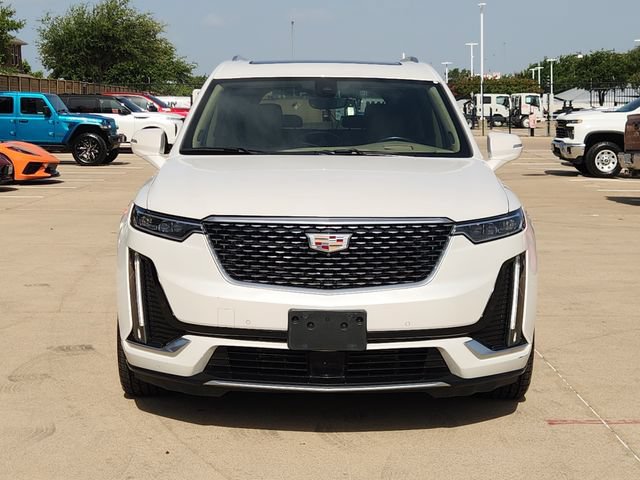 Used 2022 Cadillac XT6 Premium Luxury w/ Platinum Package FWD image 11
