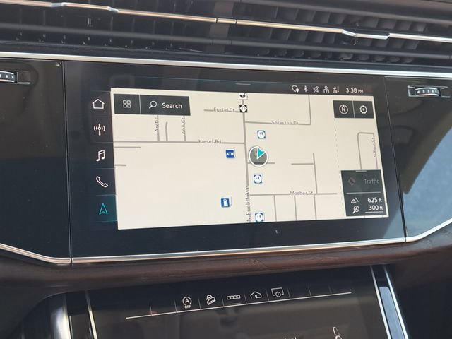 Used 2022 Audi Q8 Premium Plus image 14