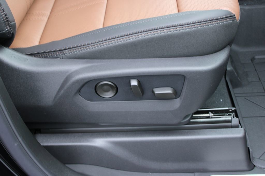 New 2026 Chevrolet Silverado 1500 High Country image 26