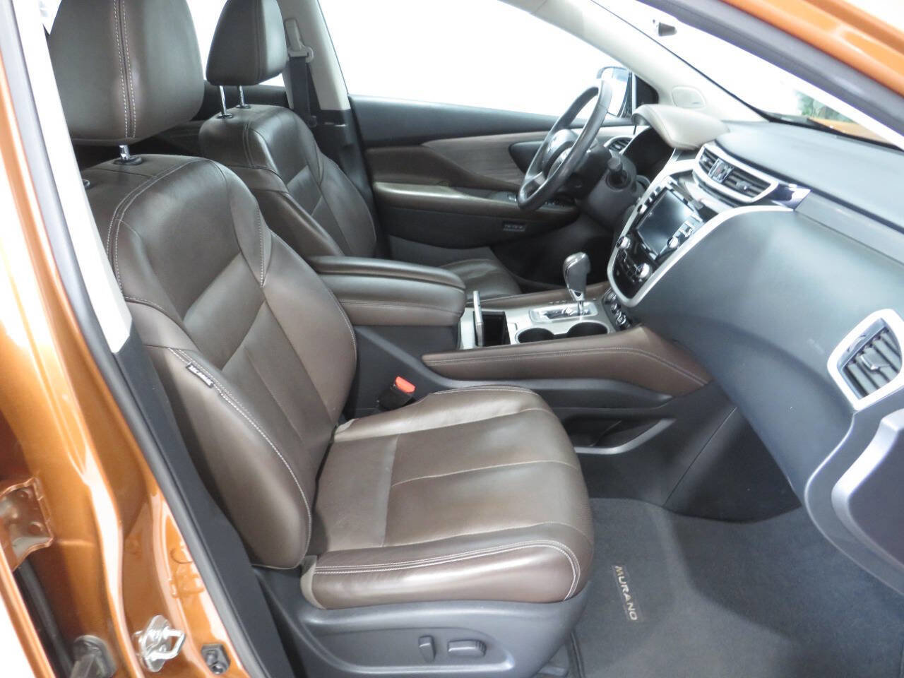Used 2015 Nissan Murano Platinum w/ Platinum Technology Package FWD image 10