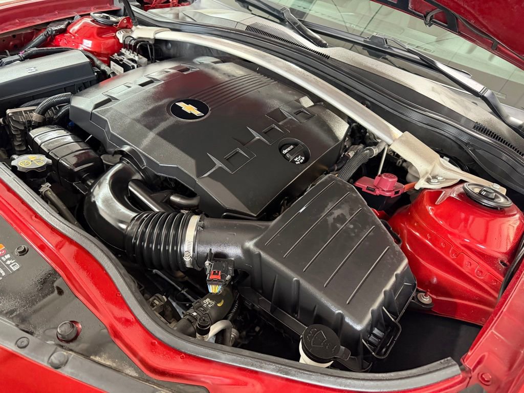 Used 2015 Chevrolet Camaro LT image 6