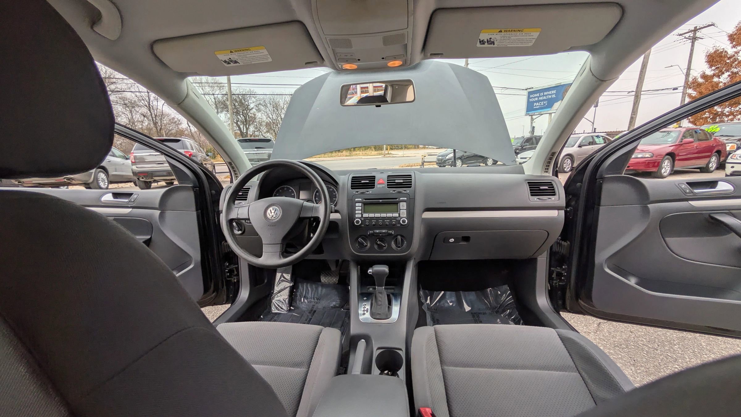 Used 2009 Volkswagen Rabbit S image 10